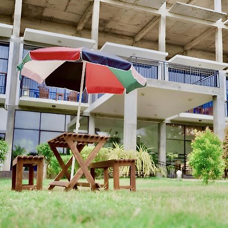 Aqua Marine Beach Hotel Kalkudah  Bagian luar foto